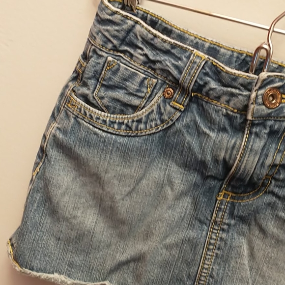 VF Jeanswear Skirt- Girls 6XR - Picture 2 of 9